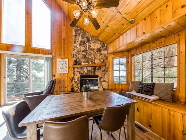 Big Bear Home 976172