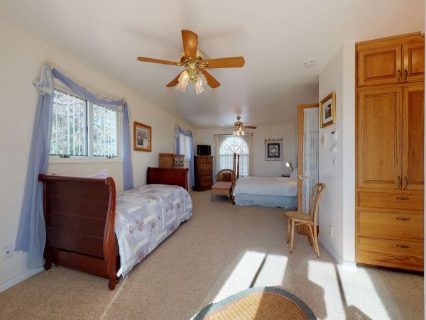 Big Bear Home 976173