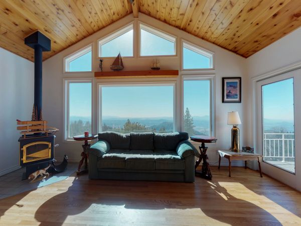 Big Bear Home 976173