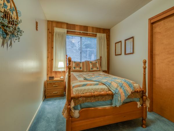 Big Bear Home 976174