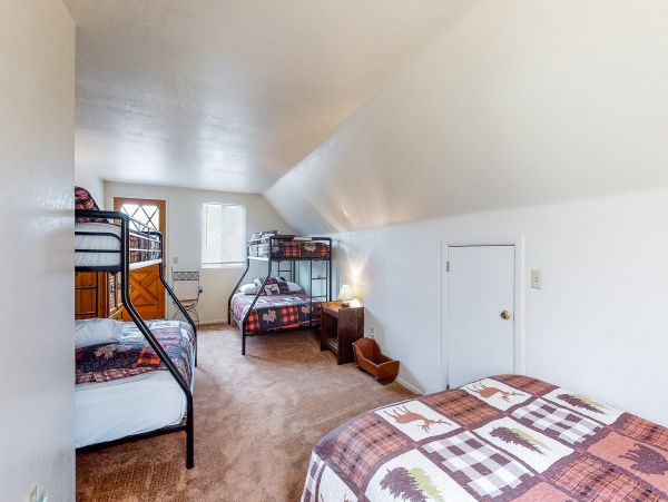 Big Bear Home 976179
