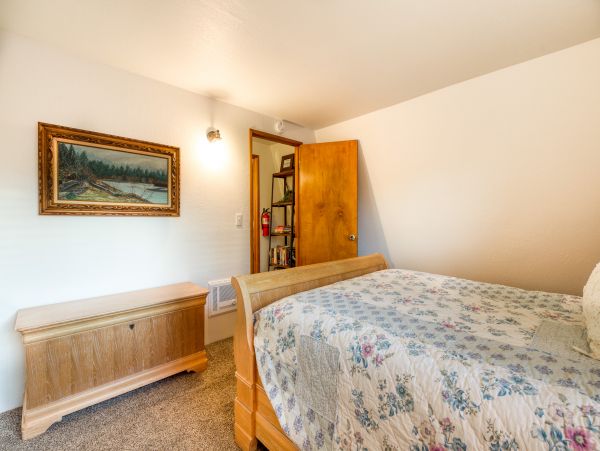 Big Bear Home 976180