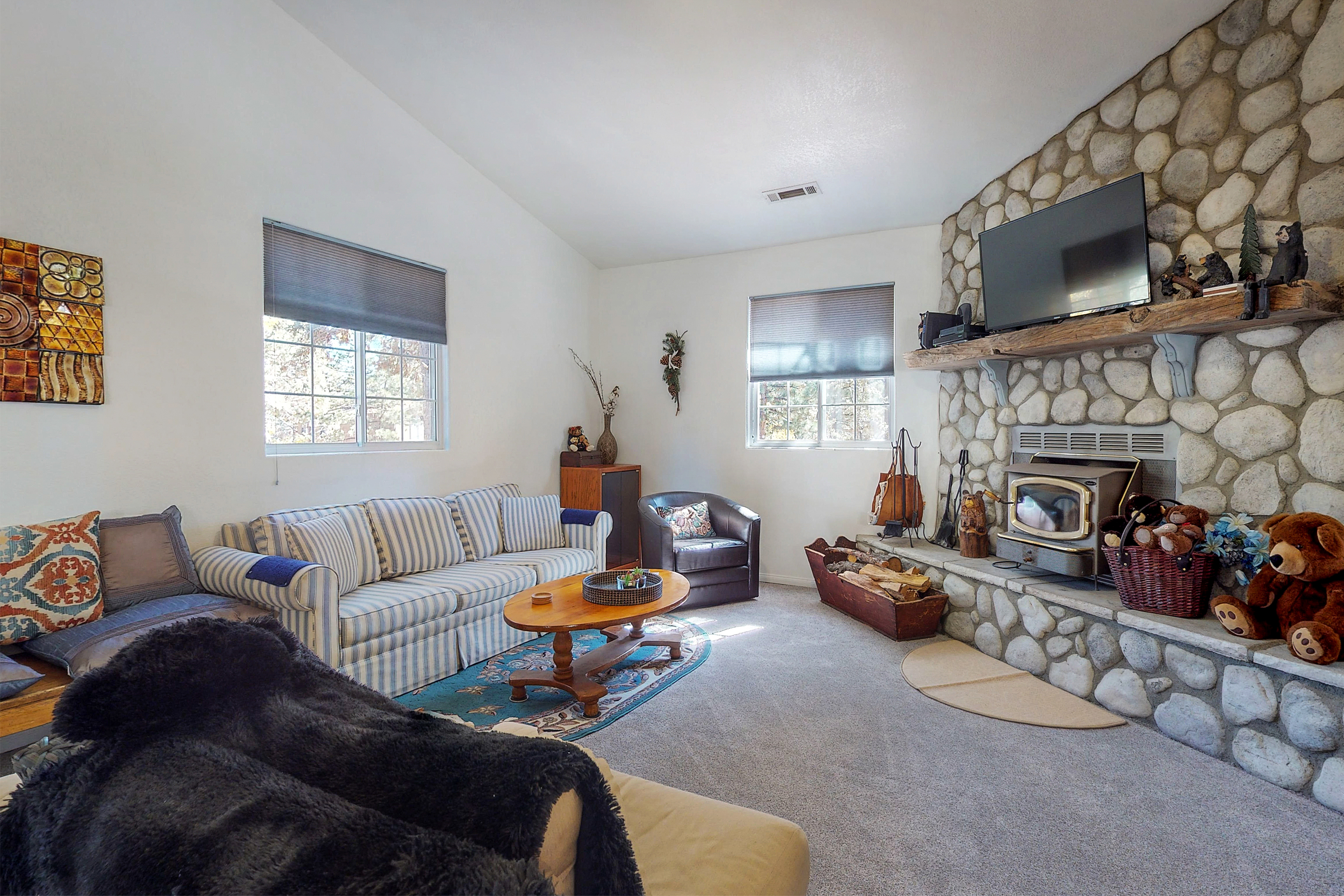 Big Bear Home 976181