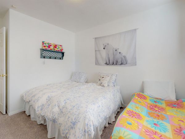 Big Bear Home 976181