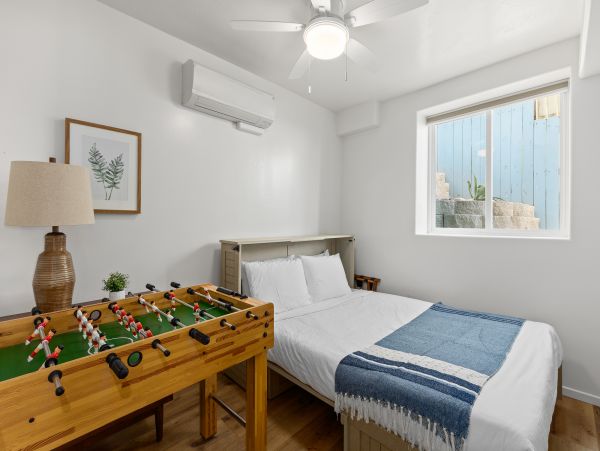 Luxury Vacation Rental Home with Hot Tub Located on Beach