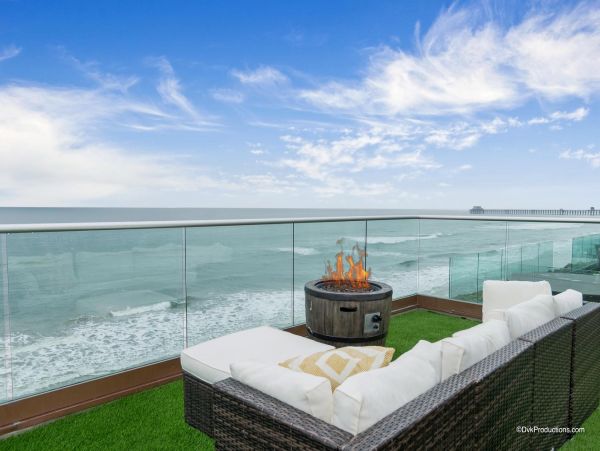 Oceanside Twelve Bedroom Twelve Bathrooms Beach House