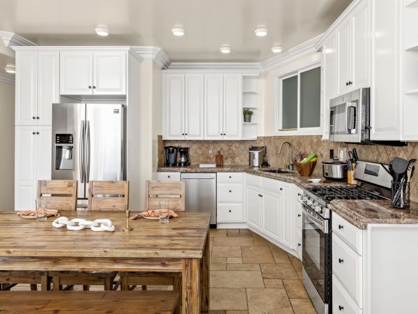 Beautiful Oceanfront Duplex Accommodates 26 Guests
