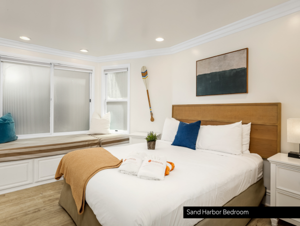 Beautiful Oceanfront Duplex Accommodates 26 Guests