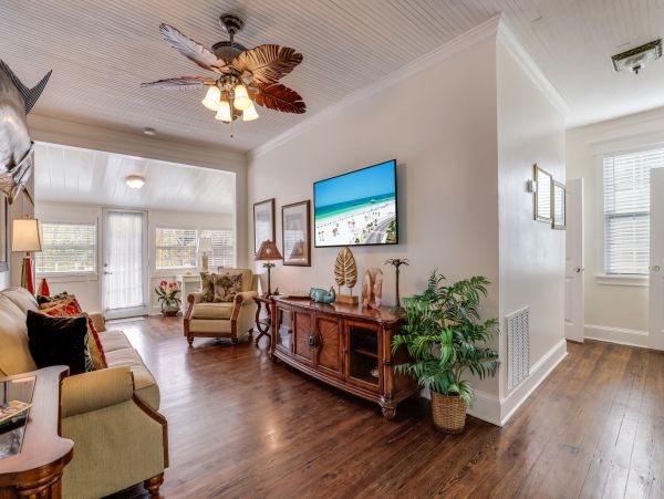 Steps to Beach Bradenton Vacation Home Private Pool & Spa