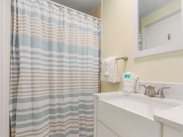 Charming Triplex for Rent on Fort Myers Beach Steps to Beach