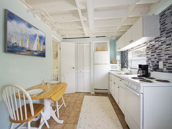Charming Triplex for Rent on Fort Myers Beach Steps to Beach