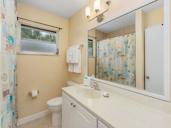 Charming Triplex for Rent on Fort Myers Beach Steps to Beach