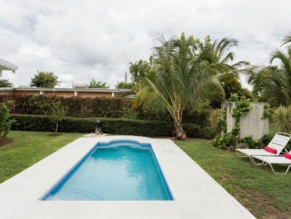 Barbados Home 976195