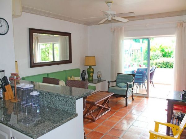 Barbados Condo 976201