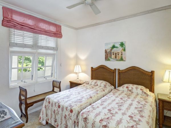 Barbados Condo 976210
