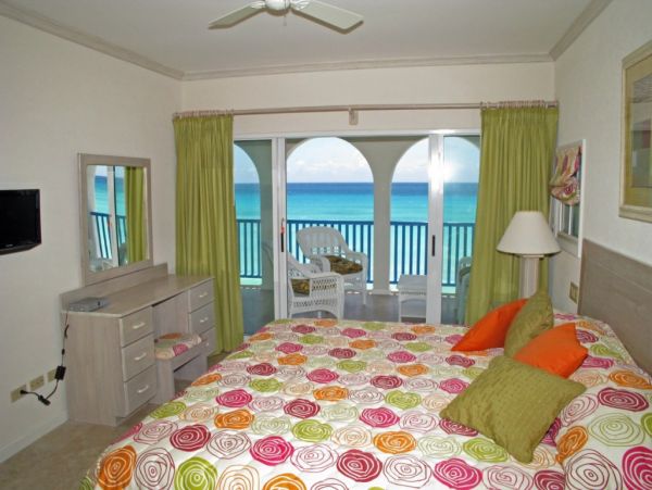 Barbados Condo 976211
