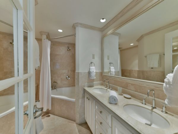 Barbados Condo 976212
