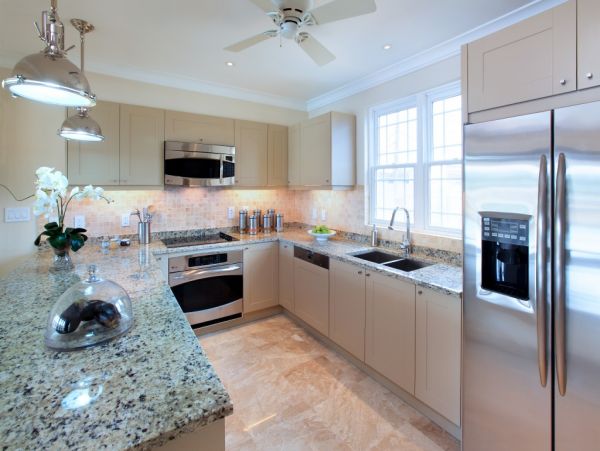 Barbados Condo 976224