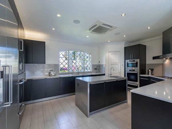 Barbados Home 976249