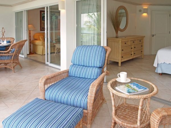 Barbados Condo 976271