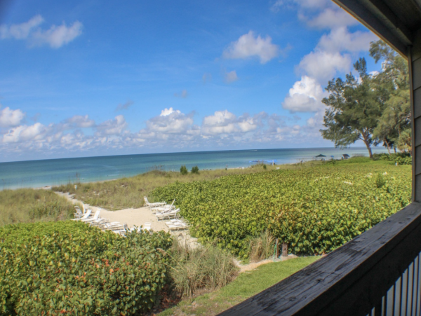 Lovely Beach Resort Condo on Longboat Key