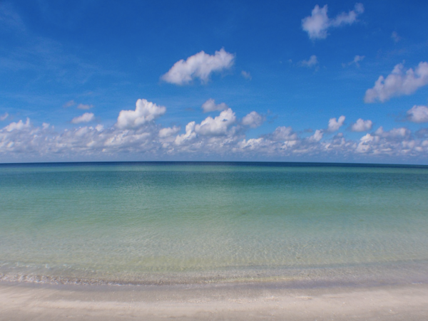 Lovely Beach Resort Condo on Longboat Key