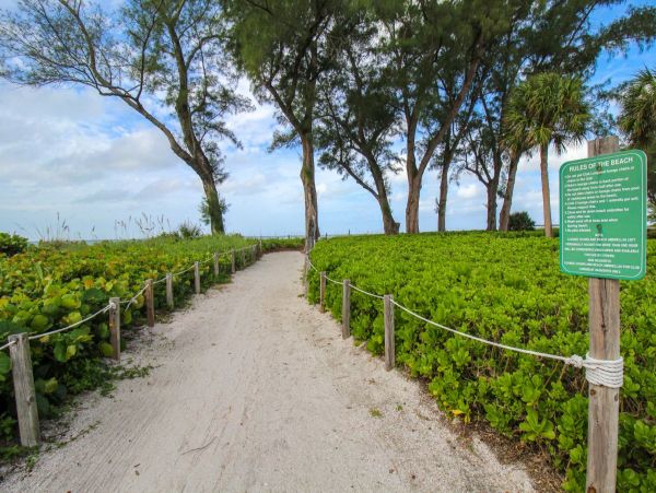 Gulf Front 2 Bedroom Longboat Key Condo Private Beach Access