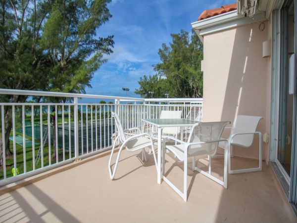Gulf Front 2 Bedroom Longboat Key Condo Private Beach Access