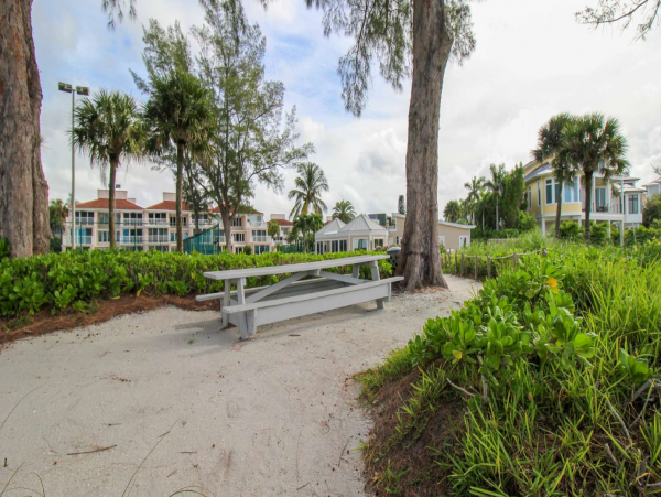 Gulf Front 2 Bedroom Longboat Key Condo Private Beach Access