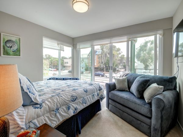 Mission Beach And Pacific Beach Condo 976303