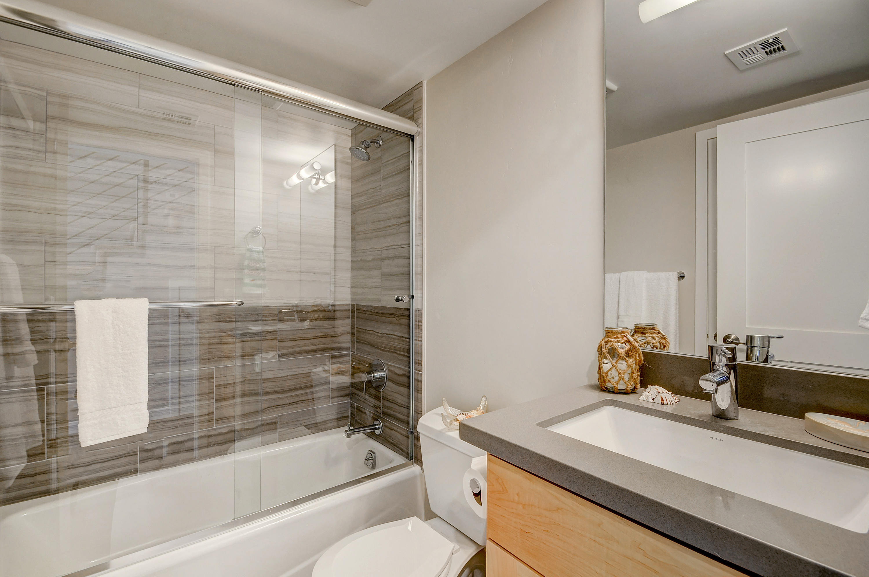 Mission Beach And Pacific Beach Condo 976303