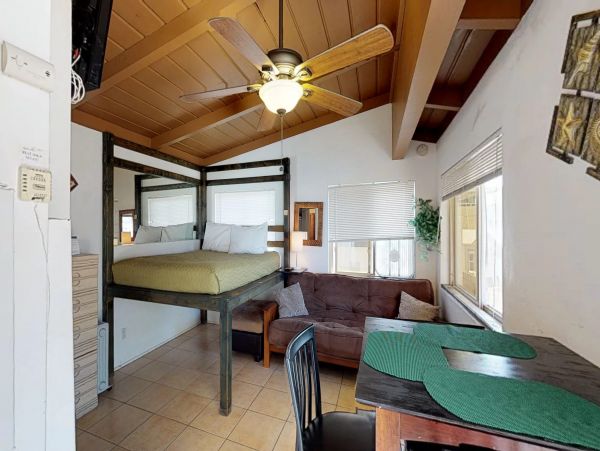 Mission Beach And Pacific Beach Home 976315