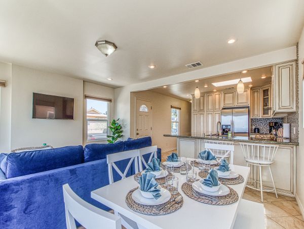 Mission Beach And Pacific Beach Home 976318