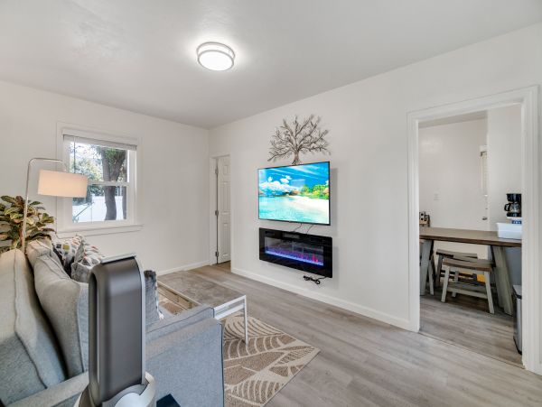 San Diego Beach Communities North Condo 976345