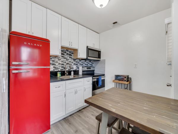 San Diego Beach Communities North Condo 976345