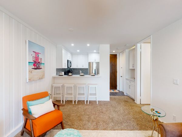 San Diego Beach Communities North Condo 976346