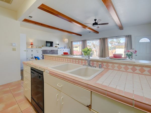 San Diego Beach Communities North Condo 976347