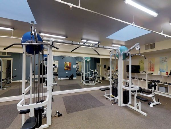 San Diego Beach Communities North Condo 976350