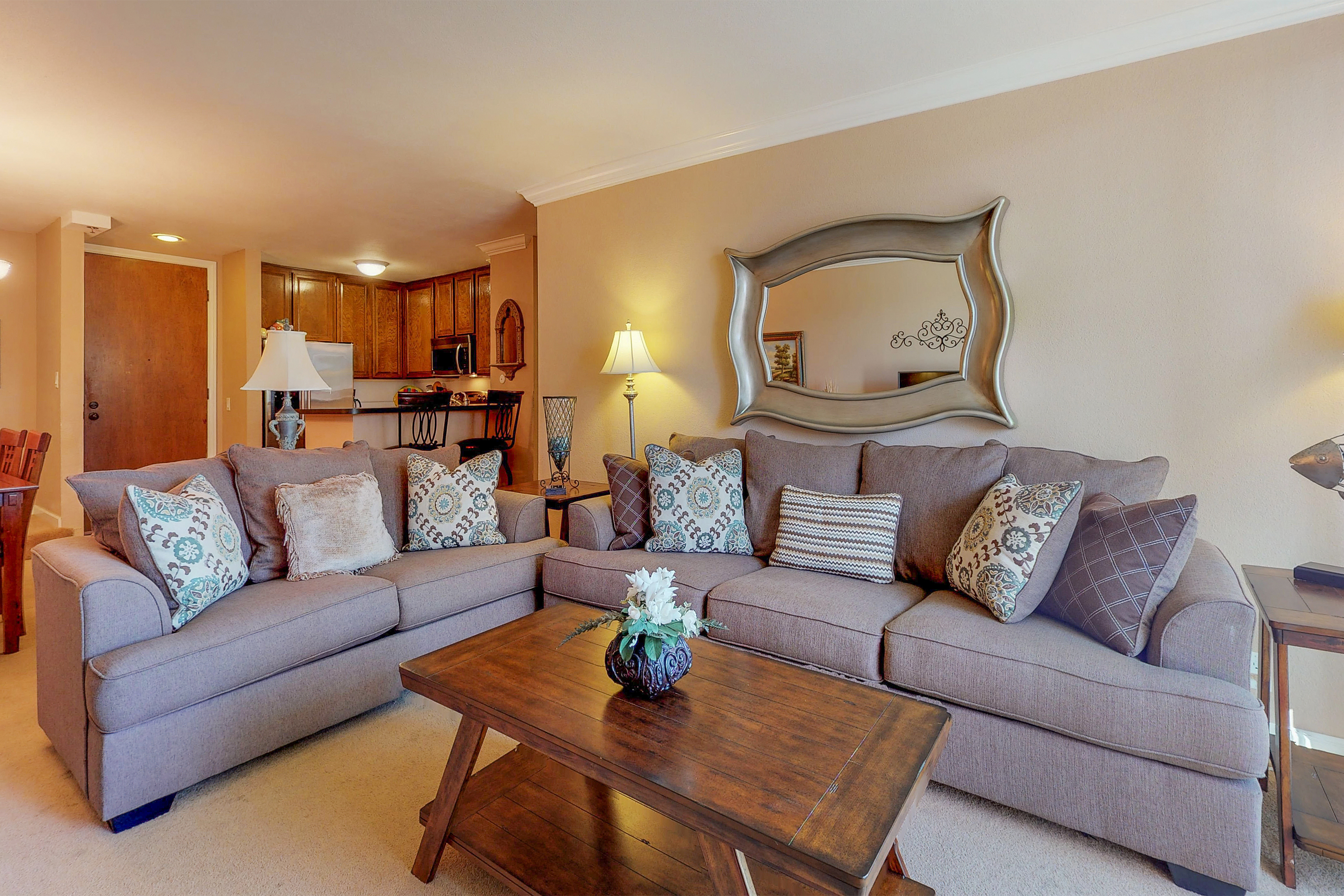 San Diego Beach Communities North Condo 976353