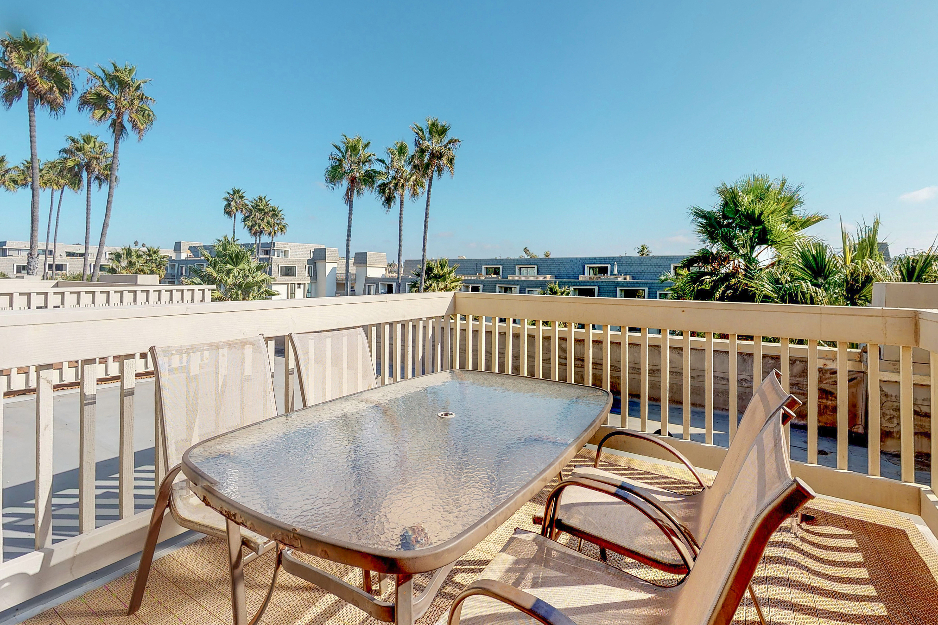 San Diego Beach Communities North Condo 976353