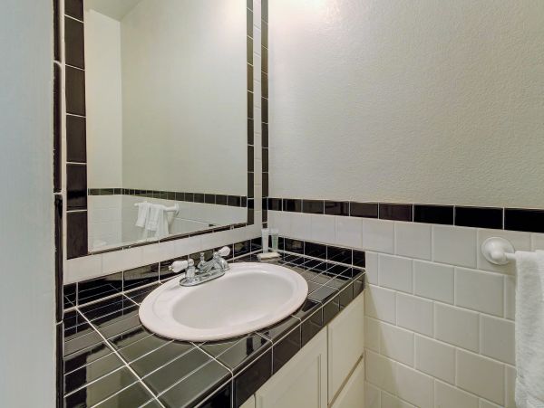 San Diego Beach Communities North Condo 976354