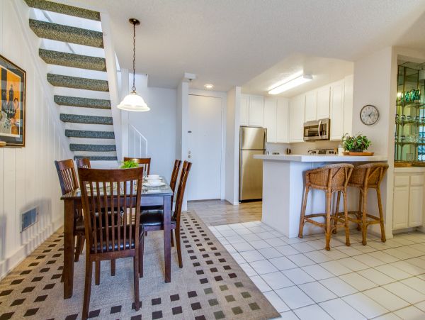 San Diego Beach Communities North Condo 976355