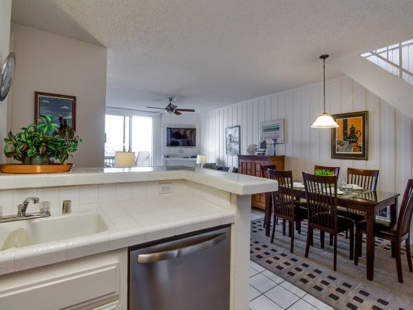 San Diego Beach Communities North Condo 976355
