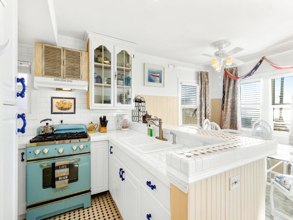 San Diego Beach Communities North Home 976358