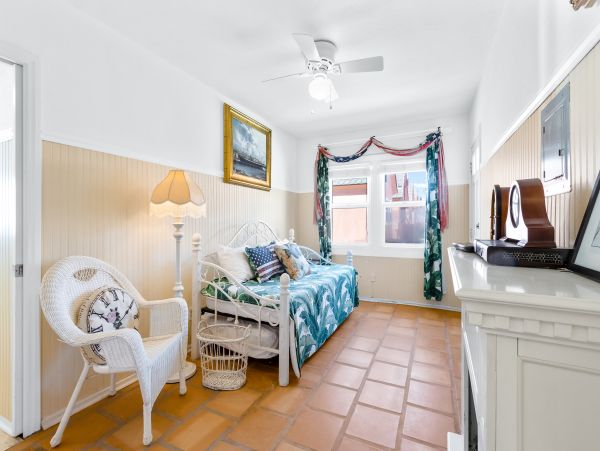 San Diego Beach Communities North Home 976358