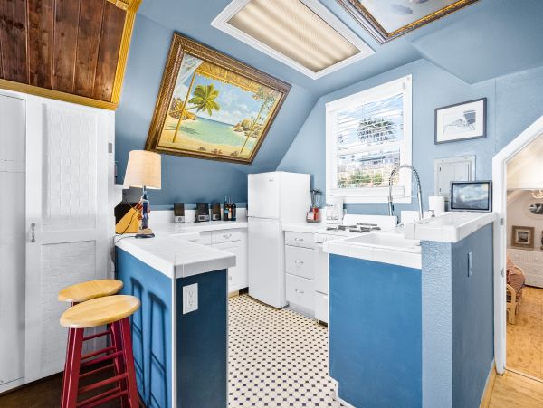 San Diego Beach Communities North Home 976358
