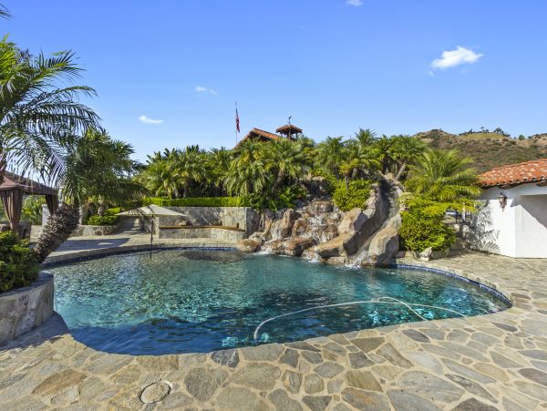San Diego Beach Communities North Home 976359