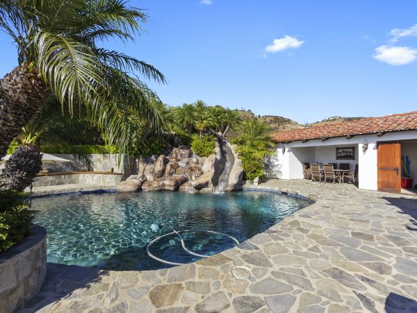 San Diego Beach Communities North Home 976359