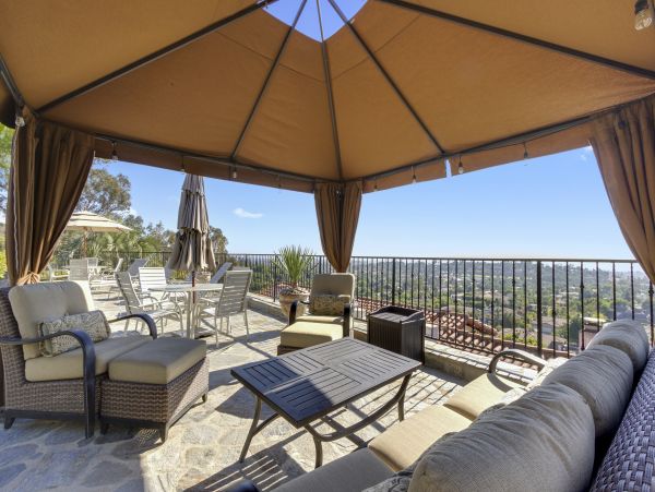 San Diego Beach Communities North Home 976359