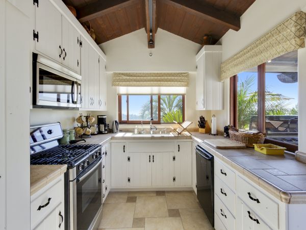 San Diego Beach Communities North Home 976359